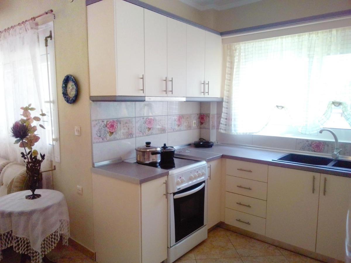 Evis Maisonette With Sea View Флогита Экстерьер фото